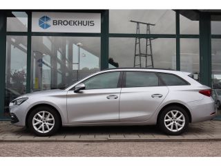 Seat Leon 1.0 eTSI Style Business Intense | Achteruitrijcamera | Airco (automatisch) | Cruise control adaptief