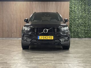 Volvo  XC40 T5 Recharge R-Design | Trekhaak | Harman Kardon | Bestuurdersstoel elektrisch geheugen | Adaptiev...