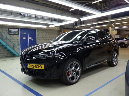 Alfa Romeo Tonale PHEV Veloce+ 280pk | Schuif-/Kanteldak | Vol-Leder | 20" | Premium Pack | Technology Pack | Alfa Romeo Tonale PHEV Veloce+ 280pk | Schuif-/Kanteldak | Vol-Leder | 20" | Premium Pack | Technology Pack |