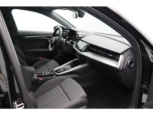 Audi A3 Sportback 30 TFSI Business edition | Aluminium delen exterieur | Apple Carplay/Android Auto|telef... ActivLease financial lease