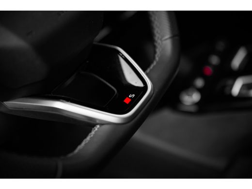 Audi Q6 e-tron S edition 100 kWh | Luchtvering | Panoramdak | 21" | ACC | ActivLease financial lease