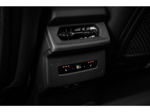 Audi Q6 e-tron S edition 100 kWh | Luchtvering | Panoramdak | 21" | ACC | ActivLease financial lease