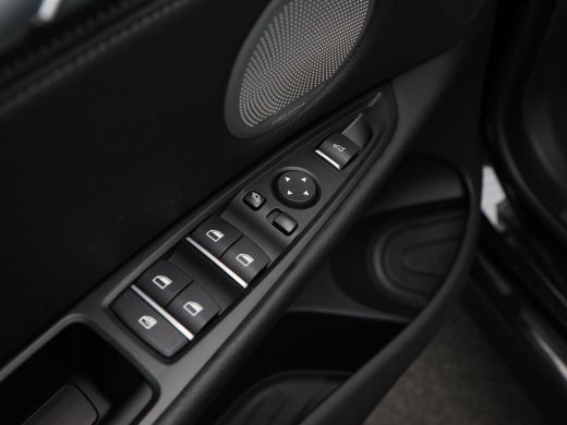 BMW X5 xDrive25d M Sport | 7 Persoons | B&O Sound | Panodak | Stoelventilatie | 360 graden camera ActivLease financial lease