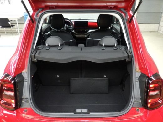 Fiat 500e 42kWh 3 Fase | Comfort + Style Pack | Navigatie | Stoelverwarming | Dodehoek-Detectie | Achteruit... ActivLease financial lease