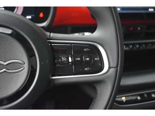 Fiat 500e 42kWh 3 Fase | Comfort + Style Pack | Navigatie | Stoelverwarming | Dodehoek-Detectie | Achteruit... ActivLease financial lease