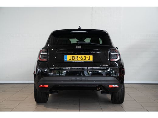Fiat 600 1.2 Hybrid La Prima | Stoelverwarming | Camera | Navigatie | Parkeersensoren | Climate Controle |... ActivLease financial lease
