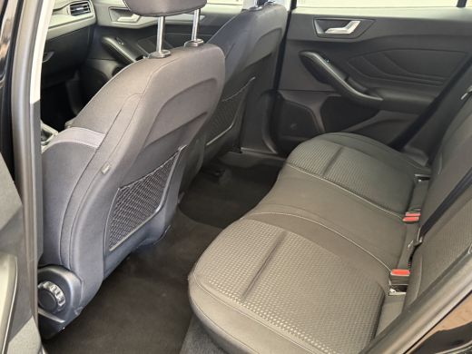 Ford Focus 1.0 EcoBoost Connected | 16-inch stalen velgen | Airco | Apple CarPlay/Android Auto ActivLease financial lease