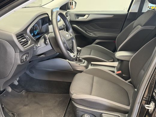 Ford Focus 1.0 EcoBoost Connected | 16-inch stalen velgen | Airco | Apple CarPlay/Android Auto ActivLease financial lease