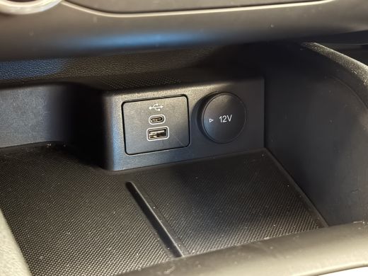 Ford Focus 1.0 EcoBoost Connected | 16-inch stalen velgen | Airco | Apple CarPlay/Android Auto ActivLease financial lease