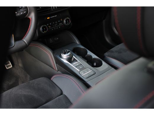 Ford Kuga 2.5 PHEV ST-Line X | Full Options | AGR-Stoelen | Elek. Trekhaak | Head-up | Pano | Adapt. Cruise... ActivLease financial lease