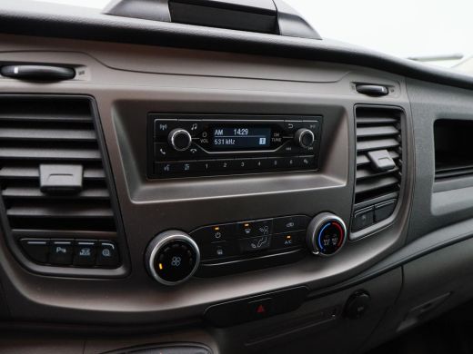 Ford Transit 290 2.0 TDCi L2H2 Ambiente | Cruise | Airco | DAB | Bluetooth | Parkeersensoren | Schuifdeur rech... ActivLease financial lease