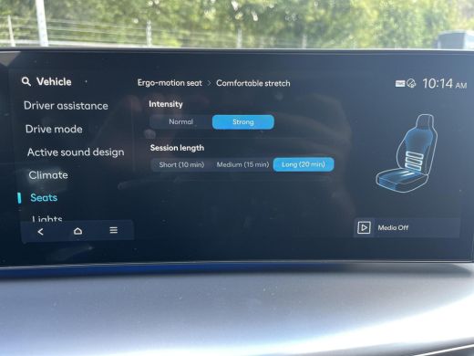 Hyundai IONIQ 9 9 Lounge AWD 7p. 110.3 kWh | Rijklaarprijs! Dus geen extra afleverkosten! | Panorama dak | Meest ... ActivLease financial lease