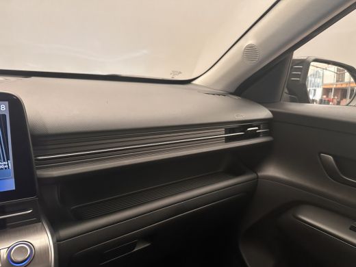 Hyundai Kona 1.0 T-GDI Stoel/Stuurverwarming | Adaptieve Cruise | Camera | Climate | 16" Lichtmetaal | Digitaa... ActivLease financial lease