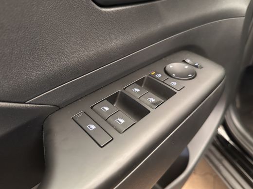 Hyundai Kona 1.0 T-GDI Stoel/Stuurverwarming | Adaptieve Cruise | Camera | Climate | 16" Lichtmetaal | Digitaa... ActivLease financial lease