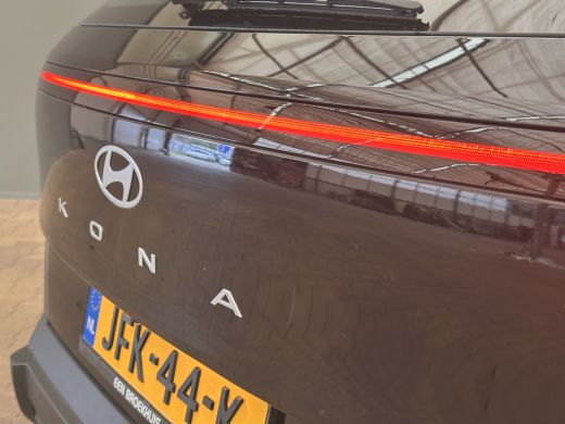 Hyundai Kona 1.0 T-GDI Stoel/Stuurverwarming | Adaptieve Cruise | Camera | Climate | 16" Lichtmetaal | Digitaa... ActivLease financial lease