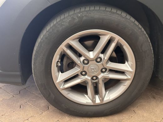 Hyundai Kona 1.0 T-GDI Stuur/Stoelverwarming | Carplay | Parkeersensoren | Camera | Digitaal Dashboard | 16" L... ActivLease financial lease