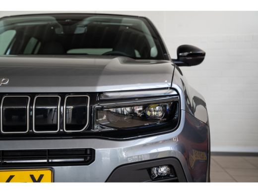 Jeep Avenger Summit 54 kWh | Warmtepomp | Elektrische Achterklep | Camera | Winter pack | Keyless | Climate Co... ActivLease financial lease