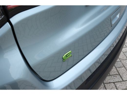 Jeep Compass 1.5T e-Hybrid Upland | Airco (automatisch) | Lichtmetalen velgen 19" | Navigatiesysteem full map ActivLease financial lease