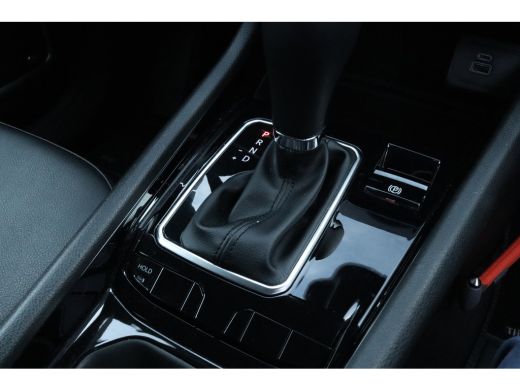 Jeep Compass 1.5T e-Hybrid Upland | Airco (automatisch) | Lichtmetalen velgen 19" | Navigatiesysteem full map ActivLease financial lease