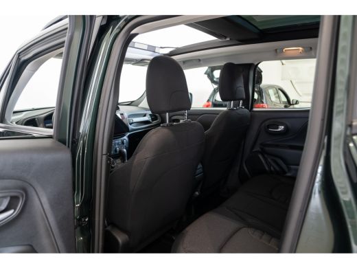 Jeep Renegade 4xe 240 Plug-in Hybrid Electric The North Star | Panoramadak | Stoelverwarming | Camera | Climate... ActivLease financial lease