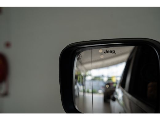 Jeep Renegade 4xe 240 Plug-in Hybrid Electric The North Star | Panoramadak | Stoelverwarming | Camera | Climate... ActivLease financial lease