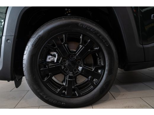 Jeep Renegade 4xe 240 Plug-in Hybrid Electric The North Star | Panoramadak | Stoelverwarming | Camera | Climate... ActivLease financial lease