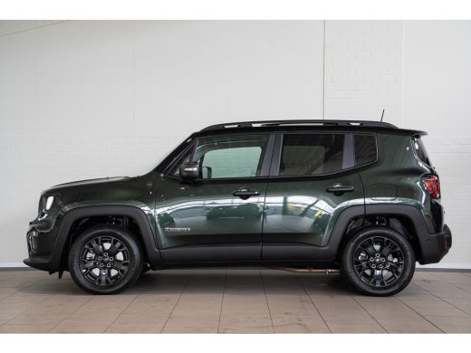 Jeep Renegade 4xe 240 Plug-in Hybrid Electric The North Star | Panoramadak | Stoelverwarming | Camera | Climate... ActivLease financial lease