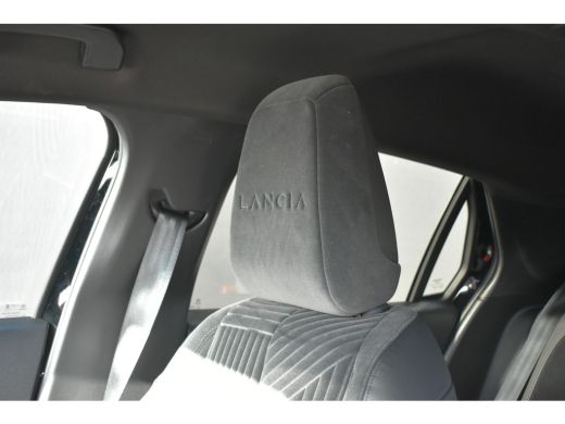Lancia Ypsilon 1.2 Turbo Hybrid LX Automaat | Navigatie SALA | Alcantara | Adaptive Cruise | Achteruitrijcamera ... ActivLease financial lease