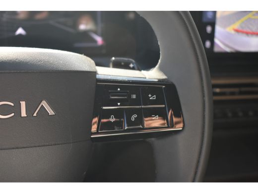 Lancia Ypsilon 1.2 Turbo Hybrid LX Automaat | Navigatie SALA | Alcantara | Adaptive Cruise | Achteruitrijcamera ... ActivLease financial lease