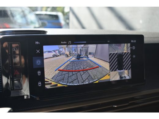 Lancia Ypsilon 1.2 Turbo Hybrid LX Automaat | Navigatie SALA | Alcantara | Adaptive Cruise | Achteruitrijcamera ... ActivLease financial lease