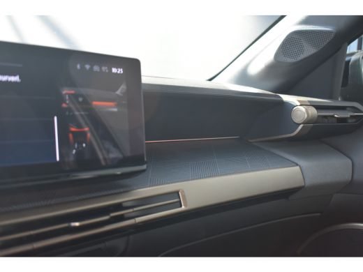 Lancia Ypsilon 1.2 Turbo Hybrid LX Automaat | Navigatie SALA | Alcantara | Adaptive Cruise | Achteruitrijcamera ... ActivLease financial lease