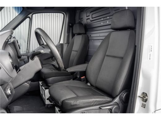 Mercedes-Benz Sprinter 311 CDI | L2H2 | Camera | CarPlay | Climate | Inrichting | Omvormer | Oprijplaat | Euro 6 ActivLease financial lease