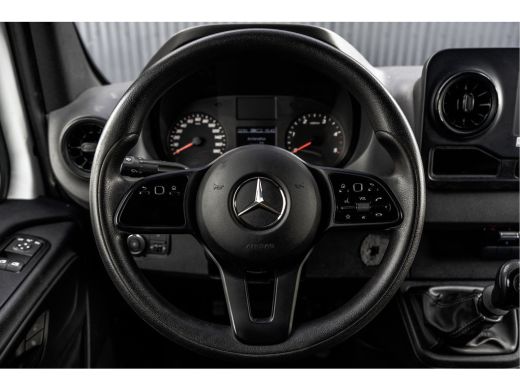 Mercedes-Benz Sprinter 311 CDI | L2H2 | Camera | CarPlay | Climate | Inrichting | Omvormer | Oprijplaat | Euro 6 ActivLease financial lease