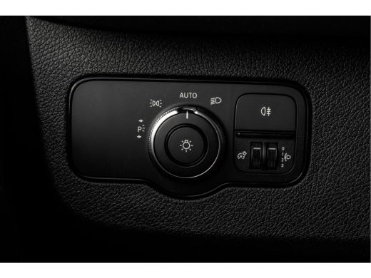 Mercedes-Benz Sprinter 311 CDI | L2H2 | Camera | CarPlay | Climate | Inrichting | Omvormer | Oprijplaat | Euro 6 ActivLease financial lease