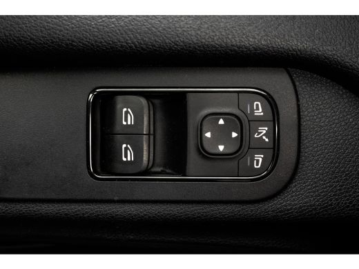 Mercedes-Benz Sprinter 311 CDI | L2H2 | Camera | CarPlay | Climate | Inrichting | Omvormer | Oprijplaat | Euro 6 ActivLease financial lease