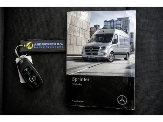 Mercedes-Benz Sprinter 311 CDI | L2H2 | Camera | CarPlay | Climate | Inrichting | Omvormer | Oprijplaat | Euro 6 ActivLease financial lease