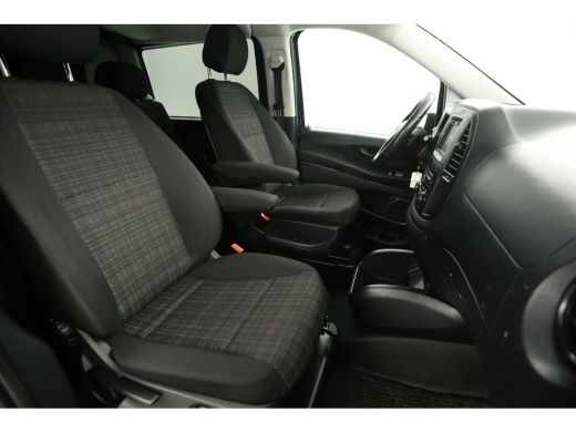Mercedes-Benz Vito 114 CDI Lang | Automaat | DC | 5-Zits | Airco | Camera | Cruise | Carplay | PDC | Trekhaak | 17"LMV ActivLease financial lease