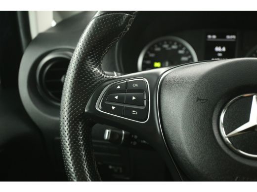 Mercedes-Benz Vito 114 CDI Lang | Automaat | DC | 5-Zits | Airco | Camera | Cruise | Carplay | PDC | Trekhaak | 17"LMV ActivLease financial lease