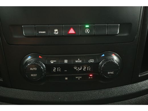 Mercedes-Benz Vito 114 CDI Lang | Automaat | DC | 5-Zits | Airco | Camera | Cruise | Carplay | PDC | Trekhaak | 17"LMV ActivLease financial lease