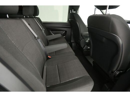 Mercedes-Benz Vito 114 CDI Lang | Automaat | DC | 5-Zits | Airco | Camera | Cruise | Carplay | PDC | Trekhaak | 17"LMV ActivLease financial lease