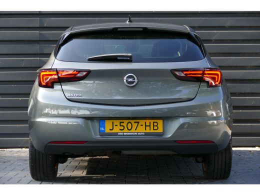 Opel Astra 1.2 TURBO 130PK 5-DRS LAUNCH ELEGANCE / NAVI / LED / CLIMA / PDC / 17"LMV / CAMERA / AGR / WINTER... ActivLease financial lease