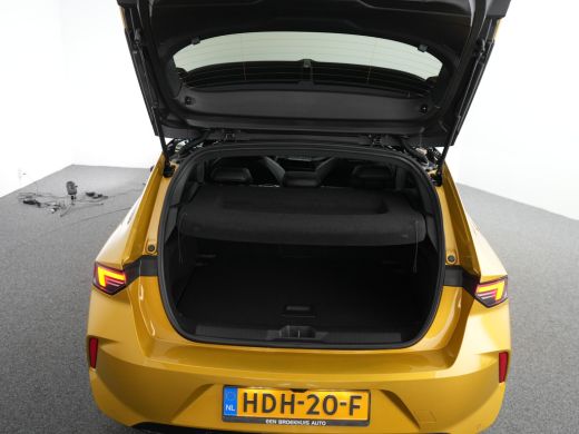 Opel Astra 1.2 Turbo Hybrid Level 4 Ultimate 136pk e-DSC AUTOMAAT | ADAPTIVE CRUISE CONTROL | PANORAMA DAK |... ActivLease financial lease