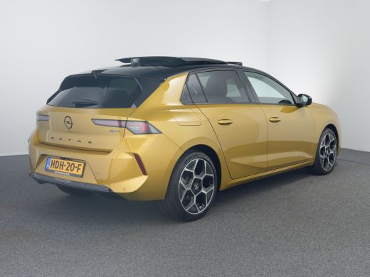 Opel Astra 1.2 Turbo Hybrid Level 4 Ultimate 136pk e-DSC AUTOMAAT | ADAPTIVE CRUISE CONTROL | PANORAMA DAK |... ActivLease financial lease