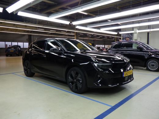 Opel Astra Electric 54 kWh GS 156pk | Navigatie | AGR-Comfortstoel | Stuur/Stoelverwarming | Adaptive Cruise... ActivLease financial lease