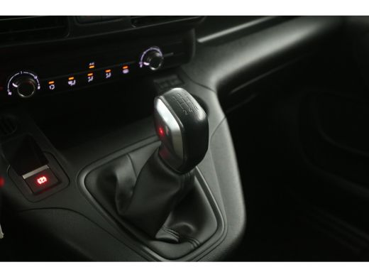 Opel Combo 1.5D L1H1 | Airco | Camera | Carplay | Cruise | Parkeersensoren | 16''LMV ActivLease financial lease