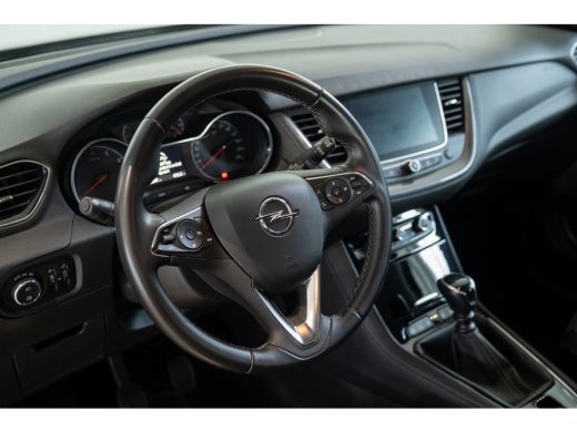 Opel Grandland X 1.2 Turbo Innovation | Trekhaak | Camera | Parkeersensoren | Navigatie | Apple Carplay & Android ... ActivLease financial lease