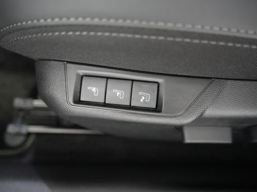 Peugeot 2008 1.2 PureTech 130 GT Automaat | Achteruitrijcamera | Airco (automatisch) | Cruise control adaptief... ActivLease financial lease