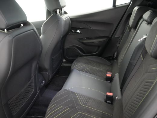 Peugeot 2008 1.2 PureTech 130 GT Automaat | Achteruitrijcamera | Airco (automatisch) | Cruise control adaptief... ActivLease financial lease