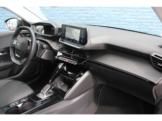 Peugeot 208 1.2 PureTech Allure Pack | Automaat | Navigatie | Camera | Apple carplay | Parkeersensoren | ActivLease financial lease