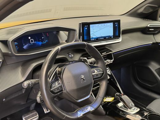 Peugeot 208 1.2 PureTech GT Panorama Dak | Camera | Digitaal Dashboard | Parkeersensoren Rondom | Climate | C... ActivLease financial lease